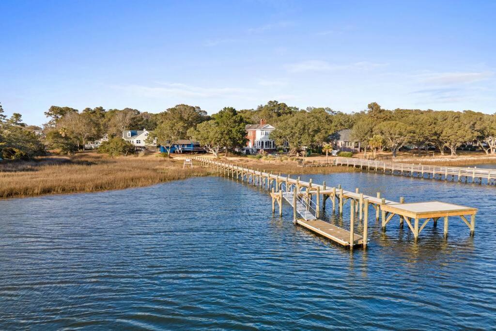 Вилла Dolphin Cove - Whole Waterfront House With Dock Ошен-Айл-Бич Экстерьер фото